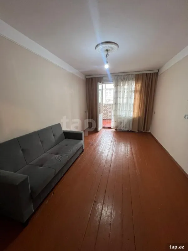 Satılır 2 otaqlı mənzil 50 m²