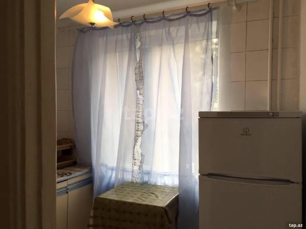 Kirayə verilir 1 otaqlı mənzil 35 m²