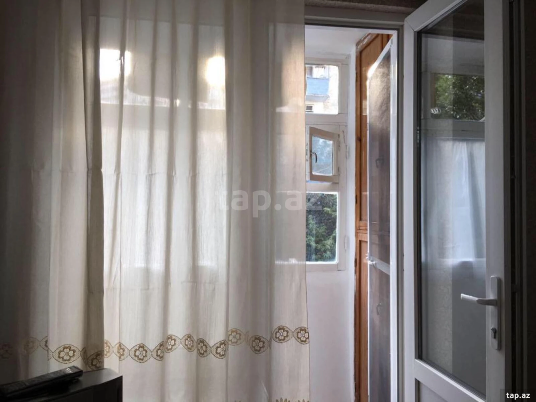 Kirayə verilir 1 otaqlı mənzil 35 m²