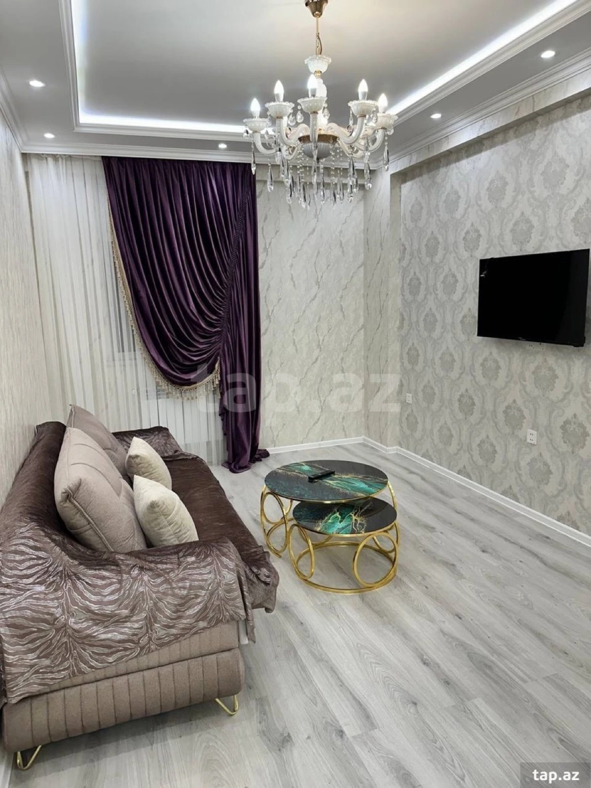 Kirayə verilir 2 otaqlı yeni tikili 75 m²