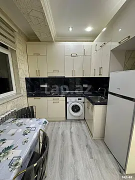 Kirayə verilir 2 otaqlı yeni tikili 75 m²
