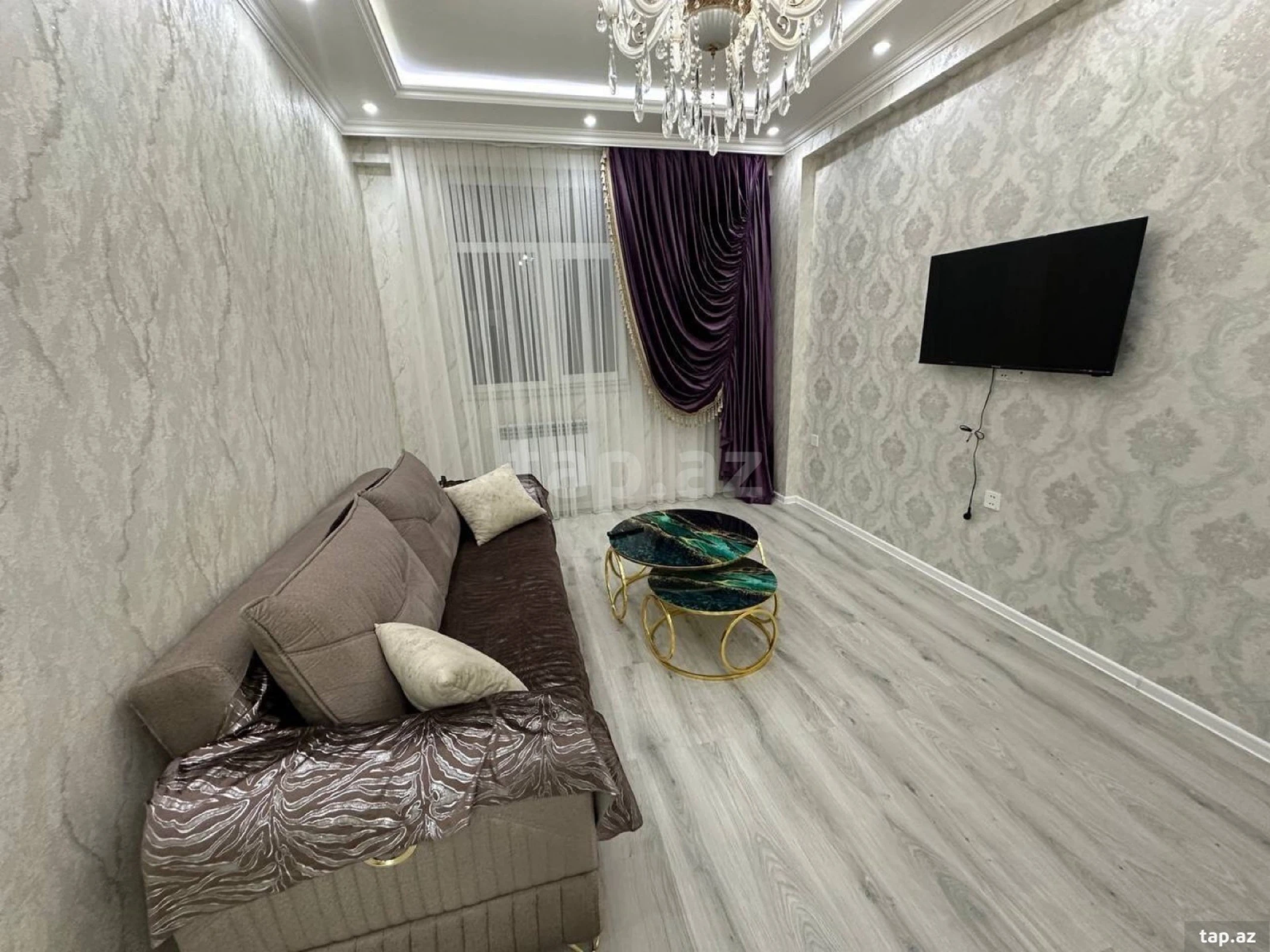 Kirayə verilir 2 otaqlı yeni tikili 75 m²