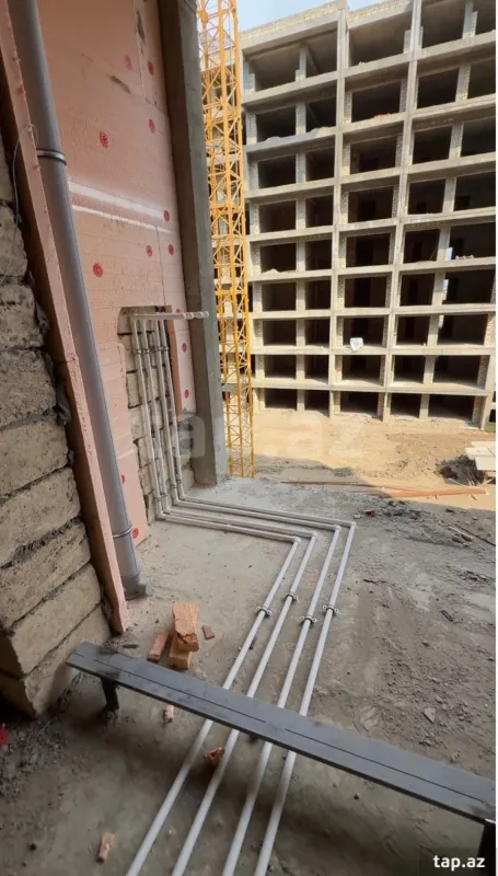 Satılır 2 otaqlı yeni tikili 95 m²