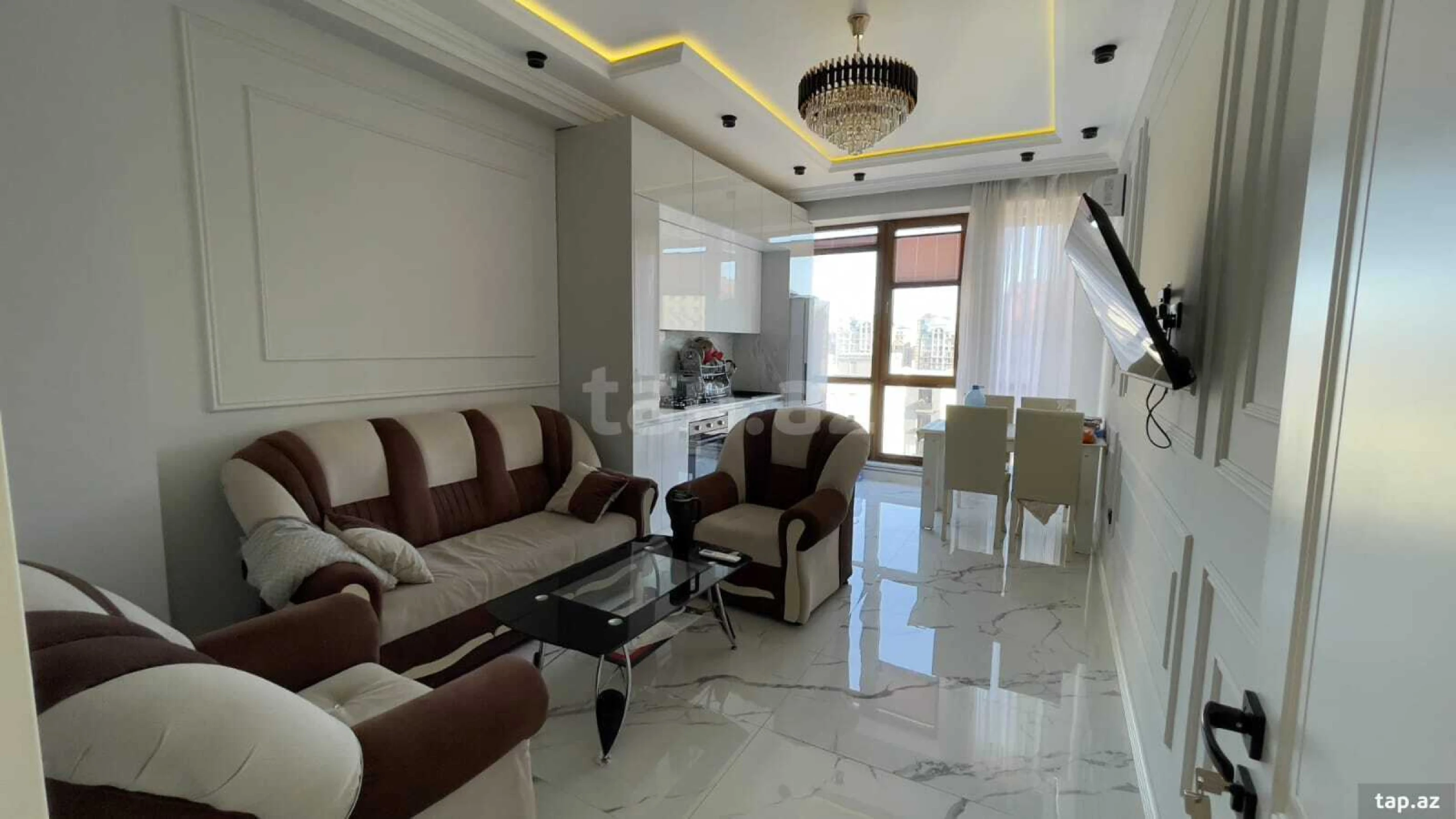 Kirayə verilir 3 otaqlı yeni tikili 72 m²