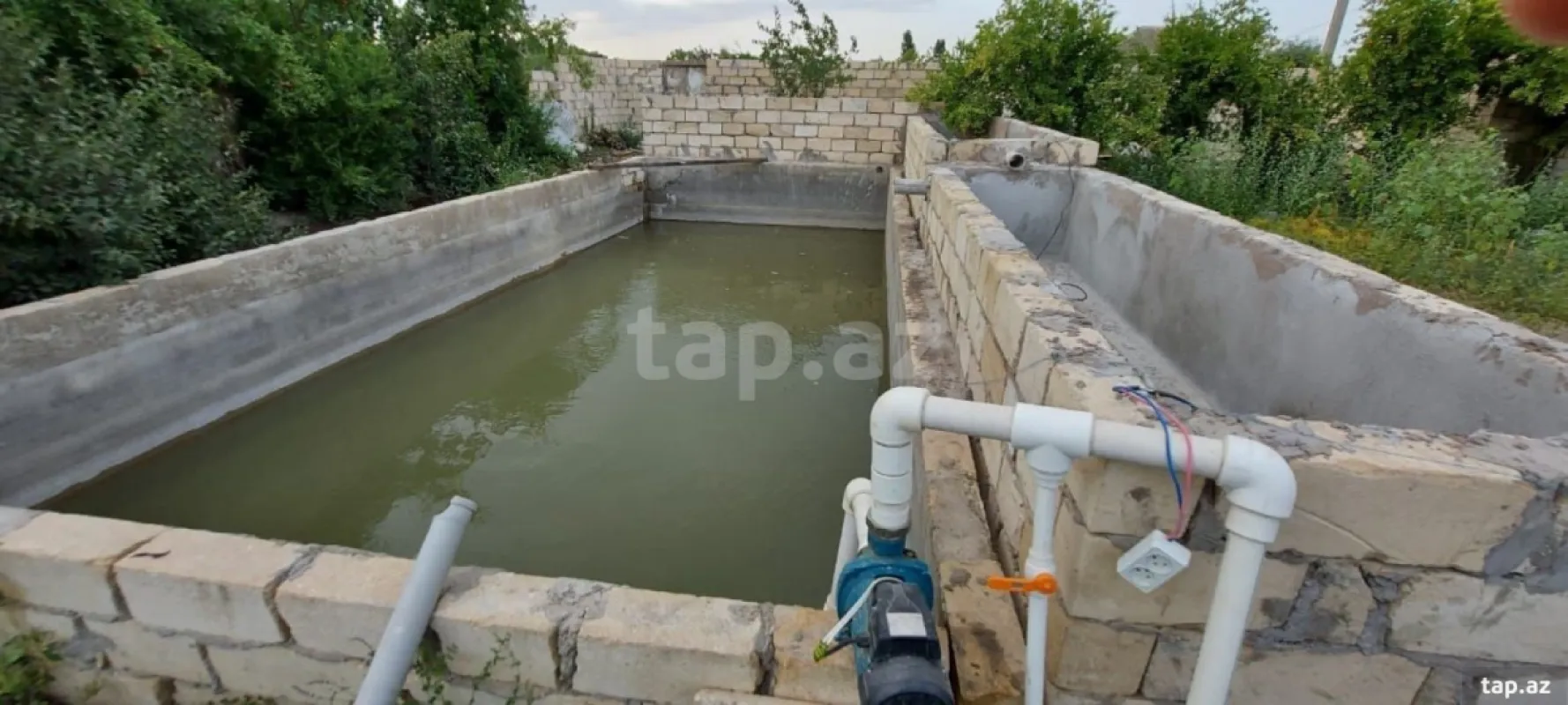 Satılır 5 otaqlı həyət evi