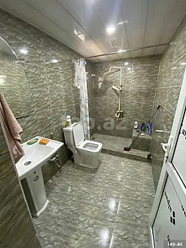 Satılır 5 otaqlı həyət evi