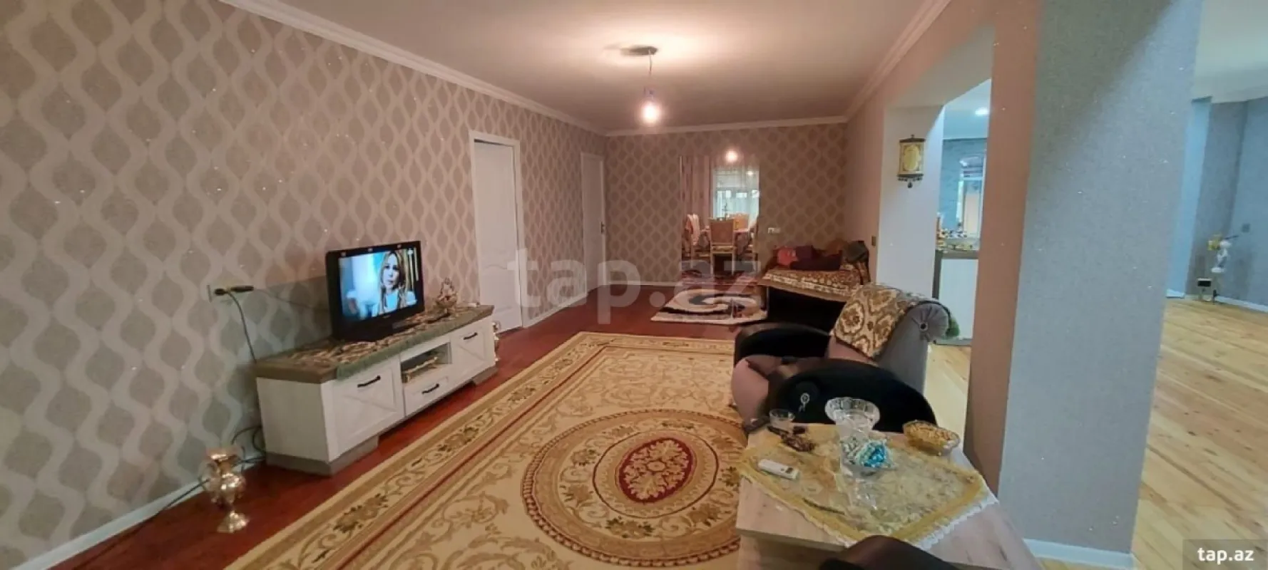 Satılır 5 otaqlı həyət evi