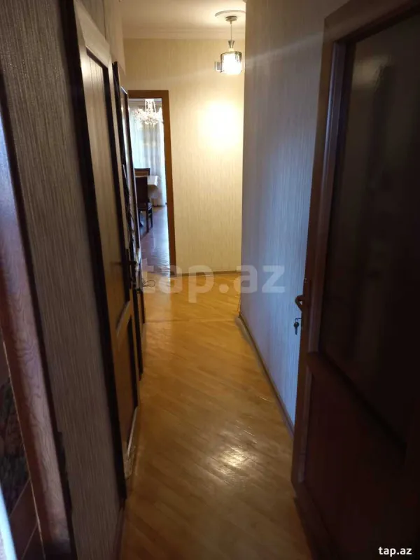 Satılır 3 otaqlı mənzil 81 m²