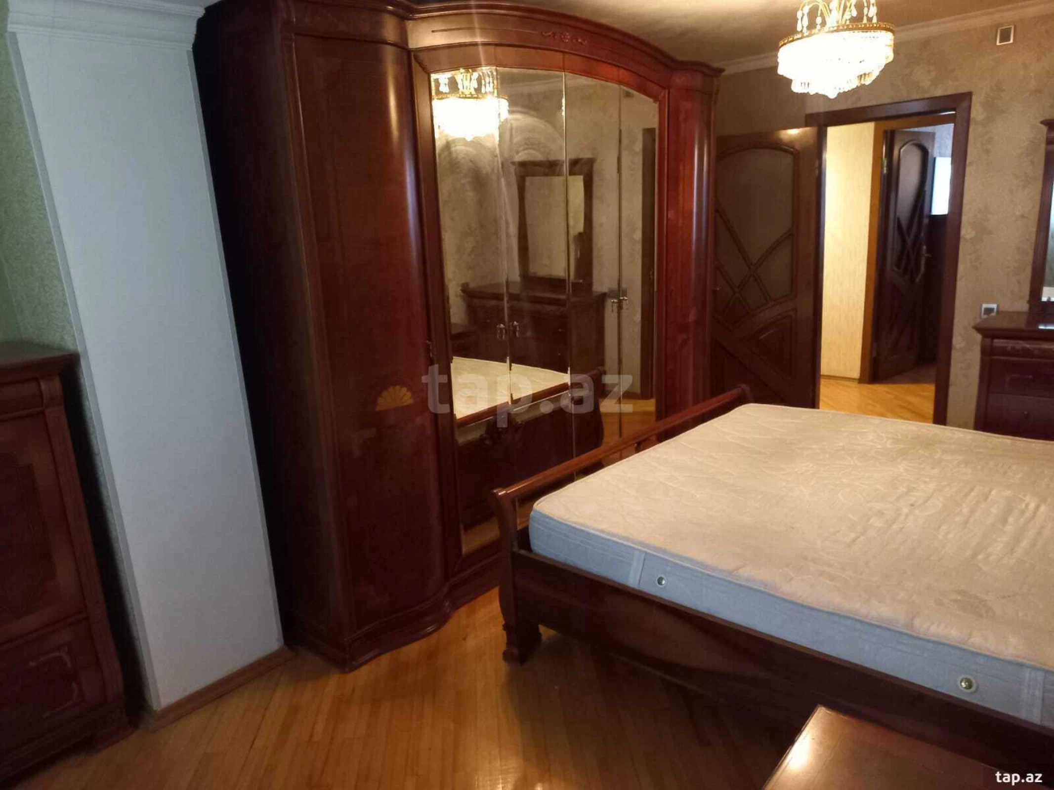 Satılır 3 otaqlı mənzil 81 m²
