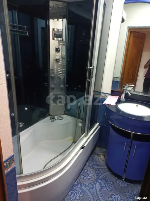 Satılır 3 otaqlı mənzil 81 m²