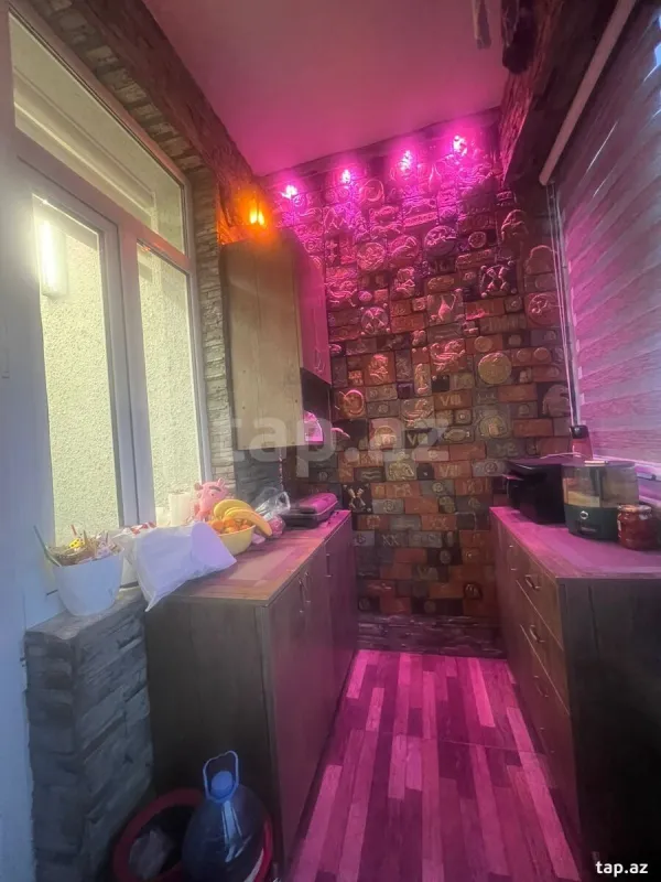 Kirayə verilir 3 otaqlı yeni tikili 110 m²