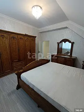 Kirayə verilir 4 otaqlı yeni tikili 130 m²