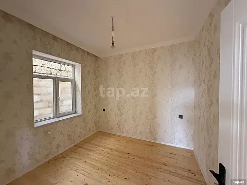 Satılır 3 otaqlı həyət evi