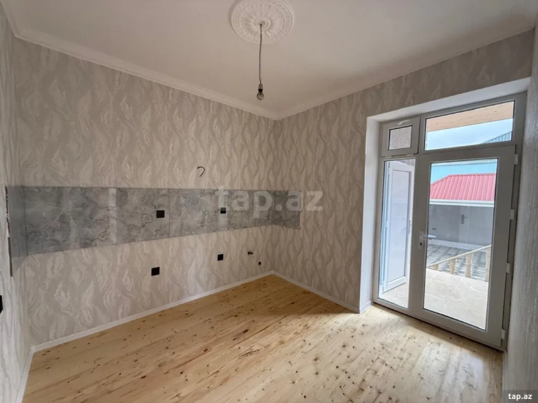 Satılır 3 otaqlı həyət evi