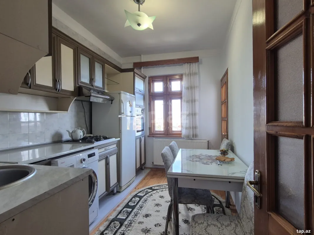 Kirayə verilir 3 otaqlı mənzil 85 m²