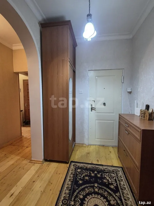 Kirayə verilir 3 otaqlı mənzil 85 m²