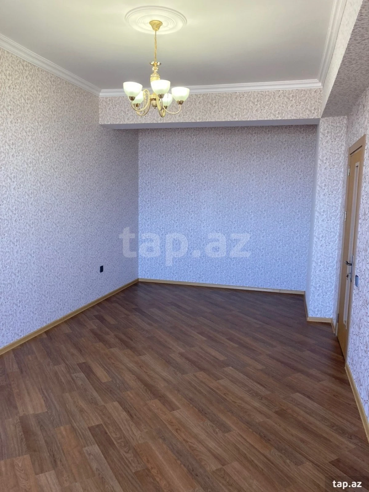 Kirayə verilir 2 otaqlı yeni tikili 78 m²