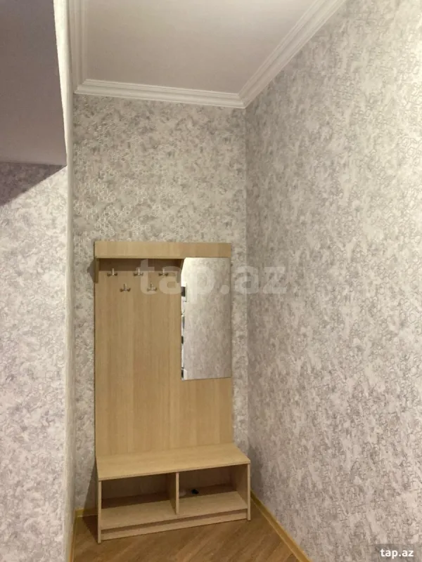 Kirayə verilir 2 otaqlı yeni tikili 78 m²