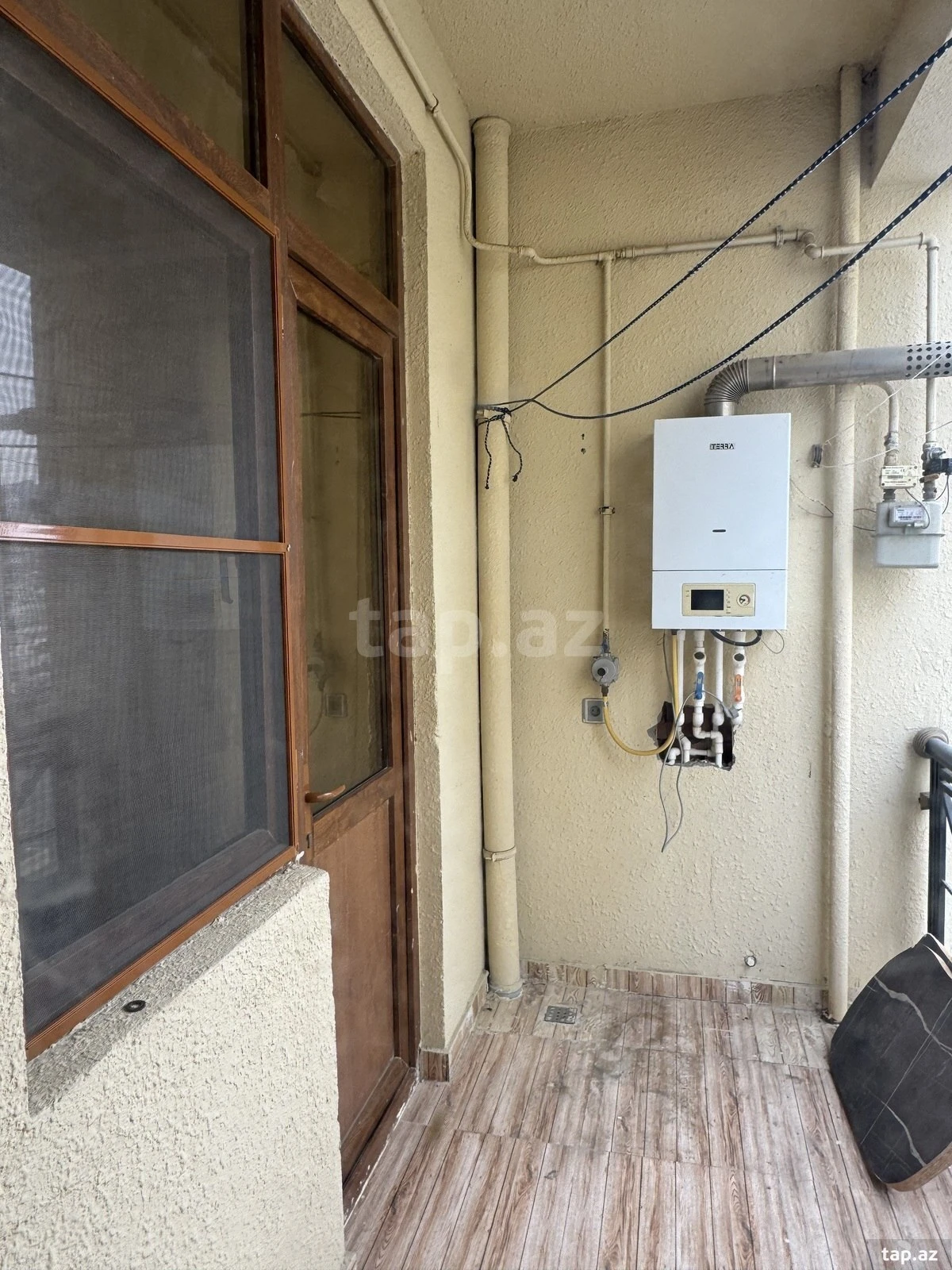 Kirayə verilir 2 otaqlı yeni tikili 80 m²