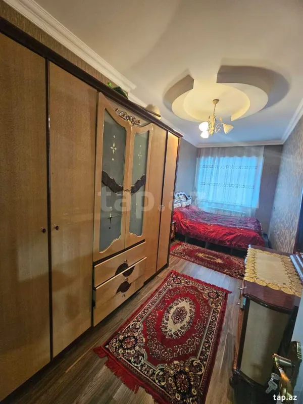Kirayə verilir 2 otaqlı yeni tikili 90 m²