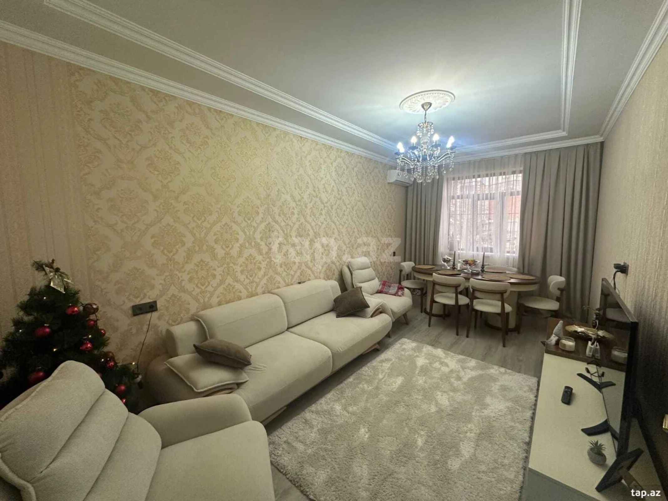 Satılır 5 otaqlı həyət evi