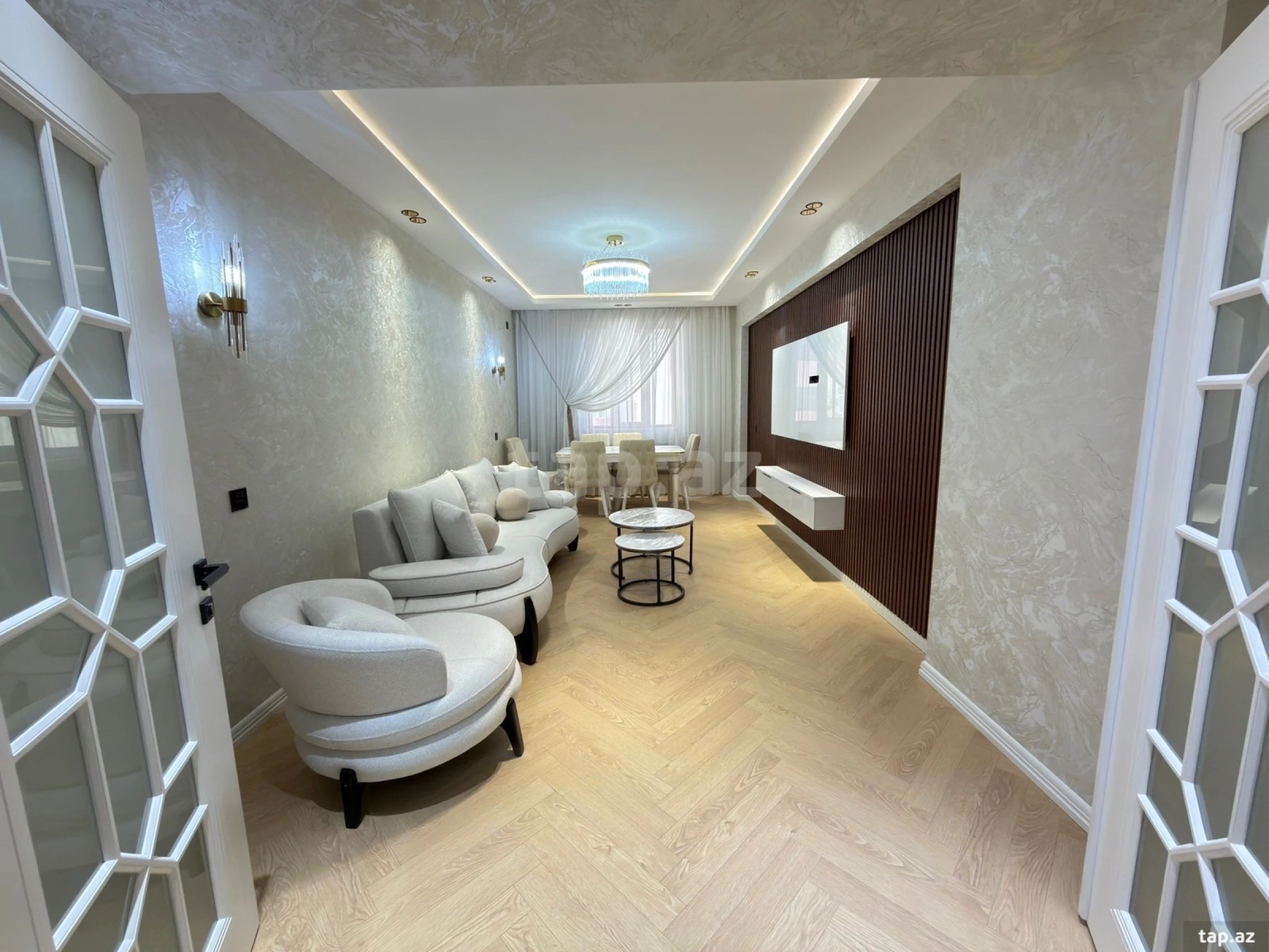 Satılır 2 otaqlı yeni tikili 90 m²