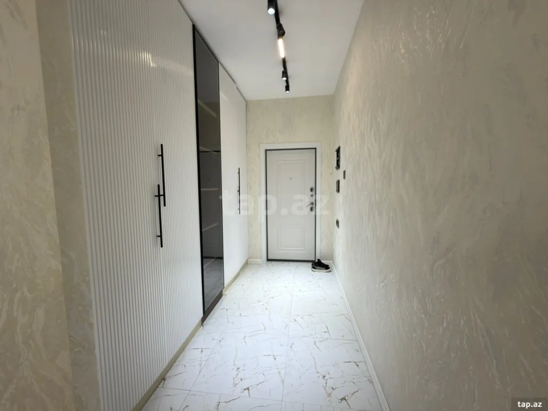 Satılır 2 otaqlı yeni tikili 90 m²