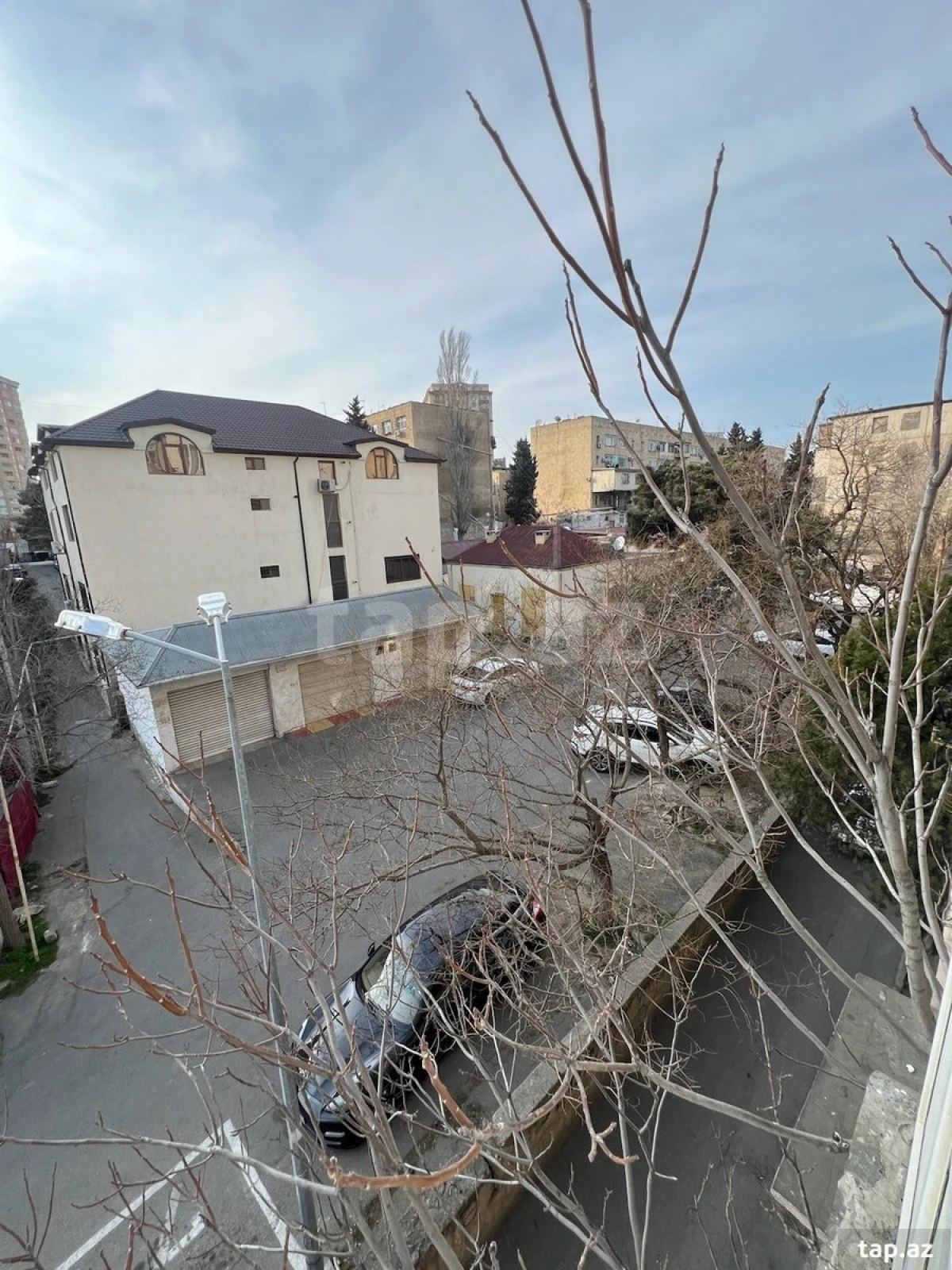 Kirayə verilir 2 otaqlı mənzil 55 m²