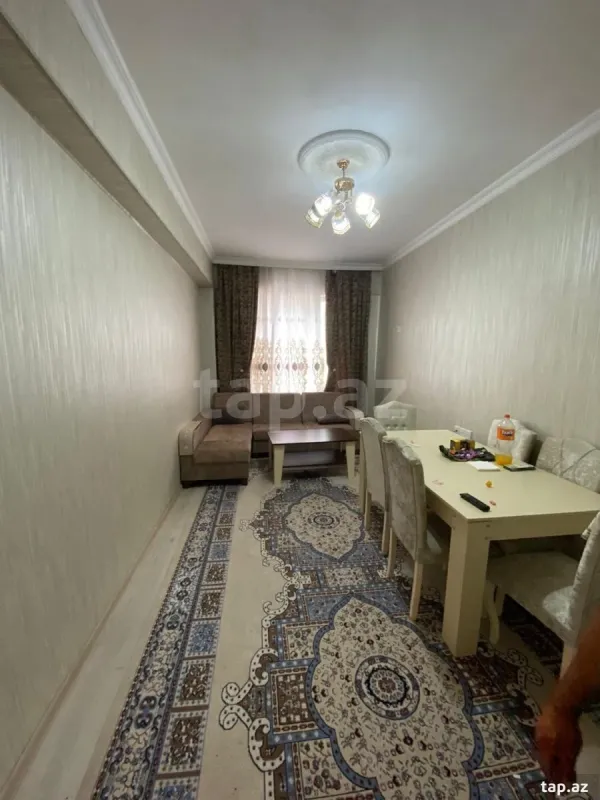 Kirayə verilir 2 otaqlı yeni tikili 50 m²