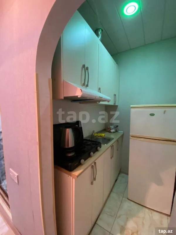 Kirayə verilir 2 otaqlı yeni tikili 50 m²