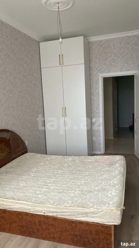 Kirayə verilir 2 otaqlı yeni tikili 90 m²