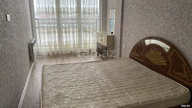 Kirayə verilir 2 otaqlı yeni tikili 90 m²