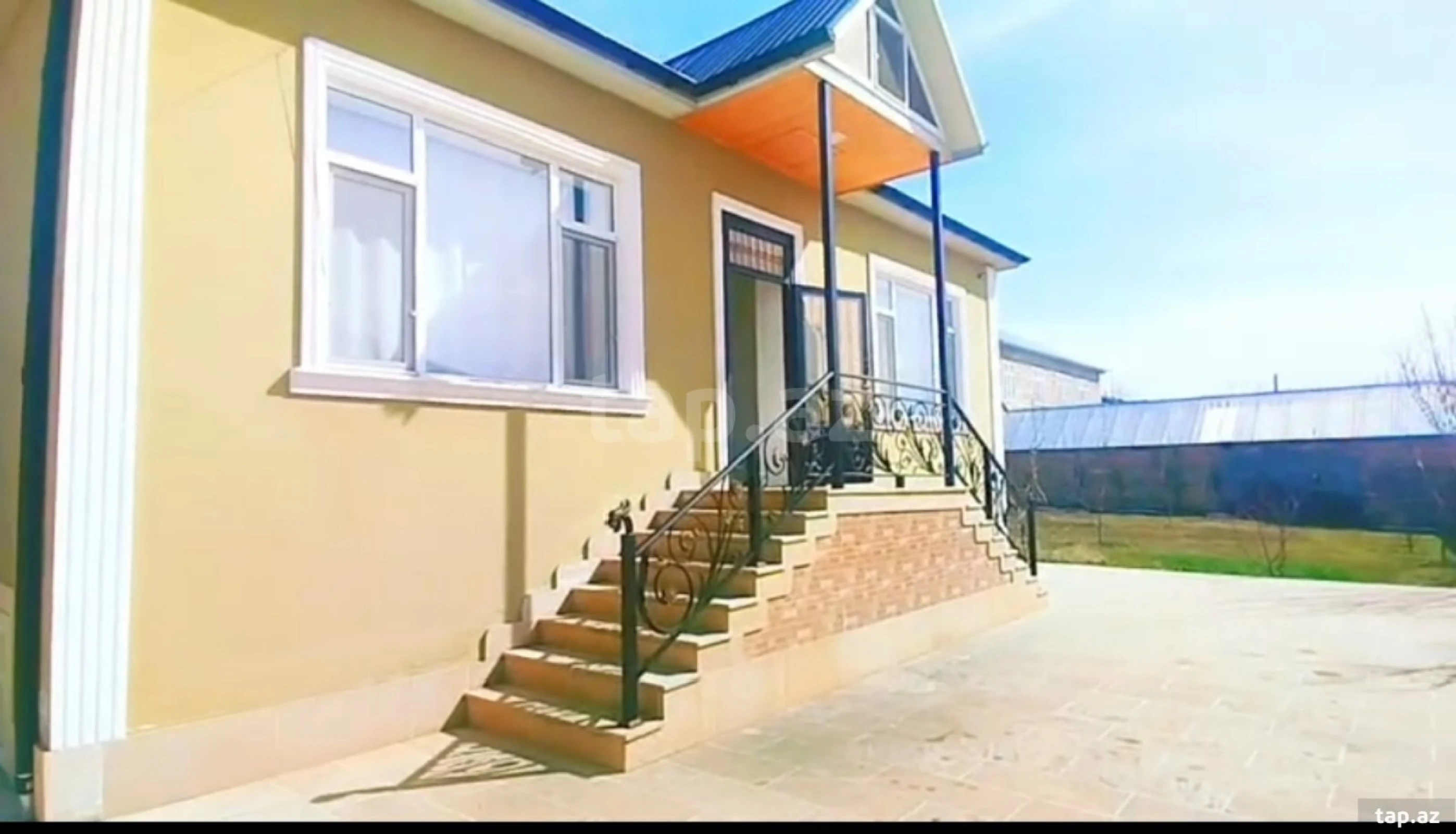 Kirayə verilir 3 otaqlı həyət evi