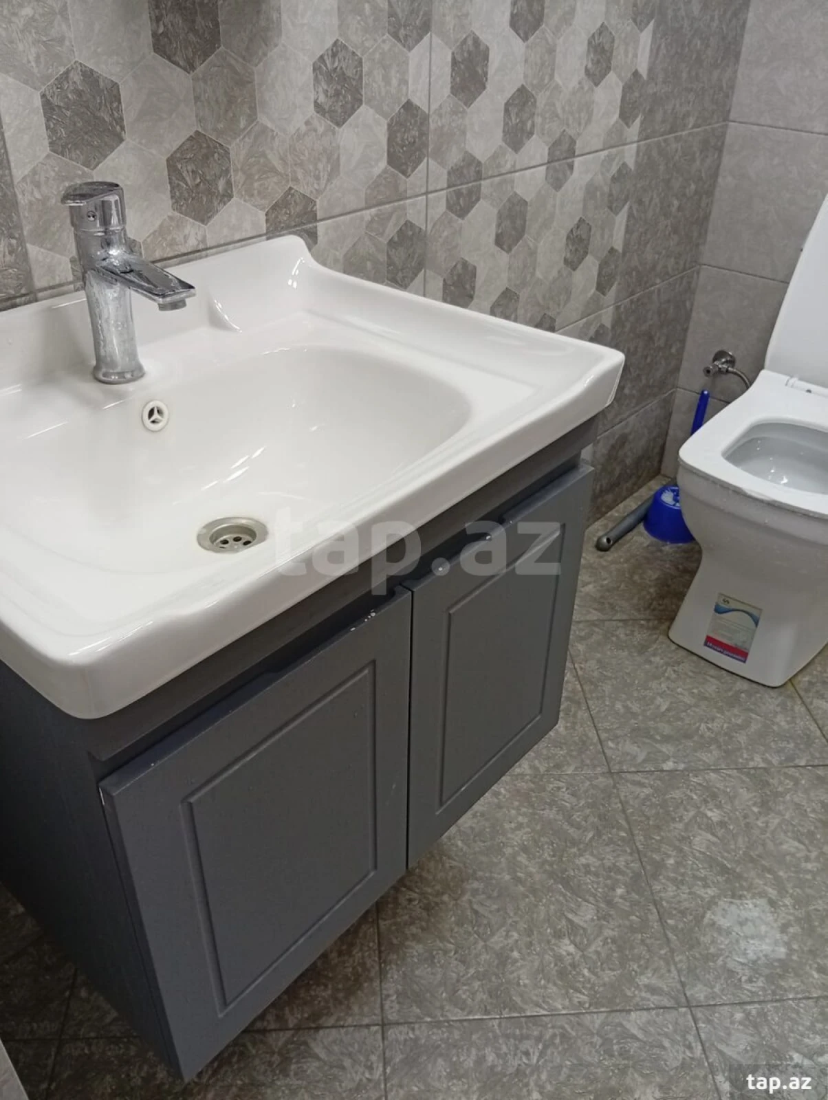 Kirayə verilir 3 otaqlı həyət evi