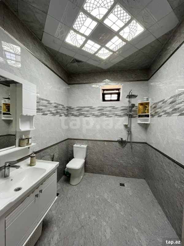 Kirayə verilir 3 otaqlı həyət evi