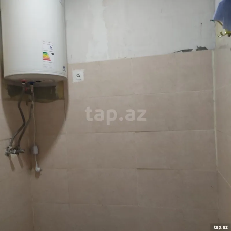 Kirayə verilir 2 otaqlı mənzil 70 m²