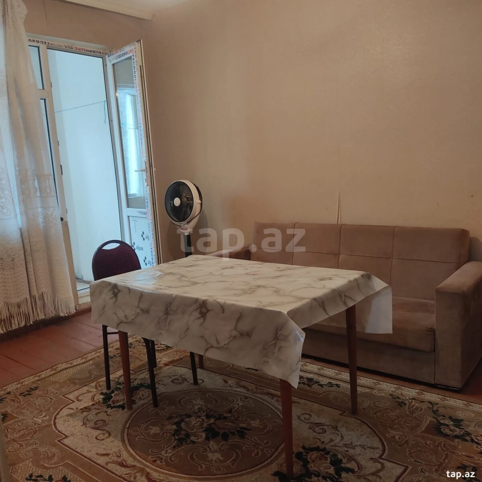 Kirayə verilir 2 otaqlı mənzil 70 m²