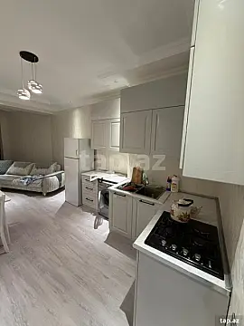 Kirayə verilir 2 otaqlı yeni tikili 76 m²