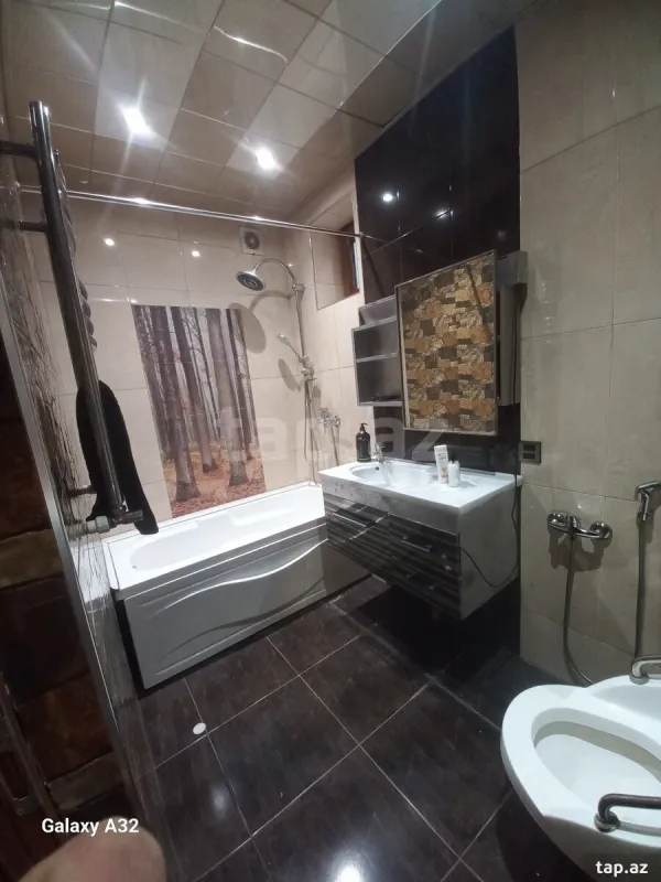 Kirayə verilir 7 otaqlı həyət evi