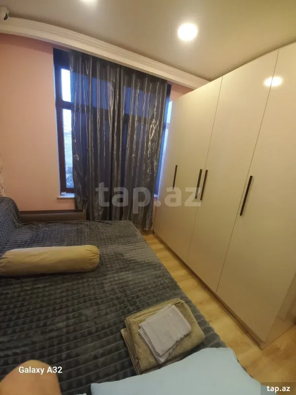 Kirayə verilir 7 otaqlı həyət evi