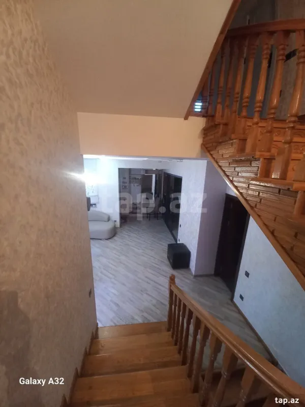 Kirayə verilir 7 otaqlı həyət evi