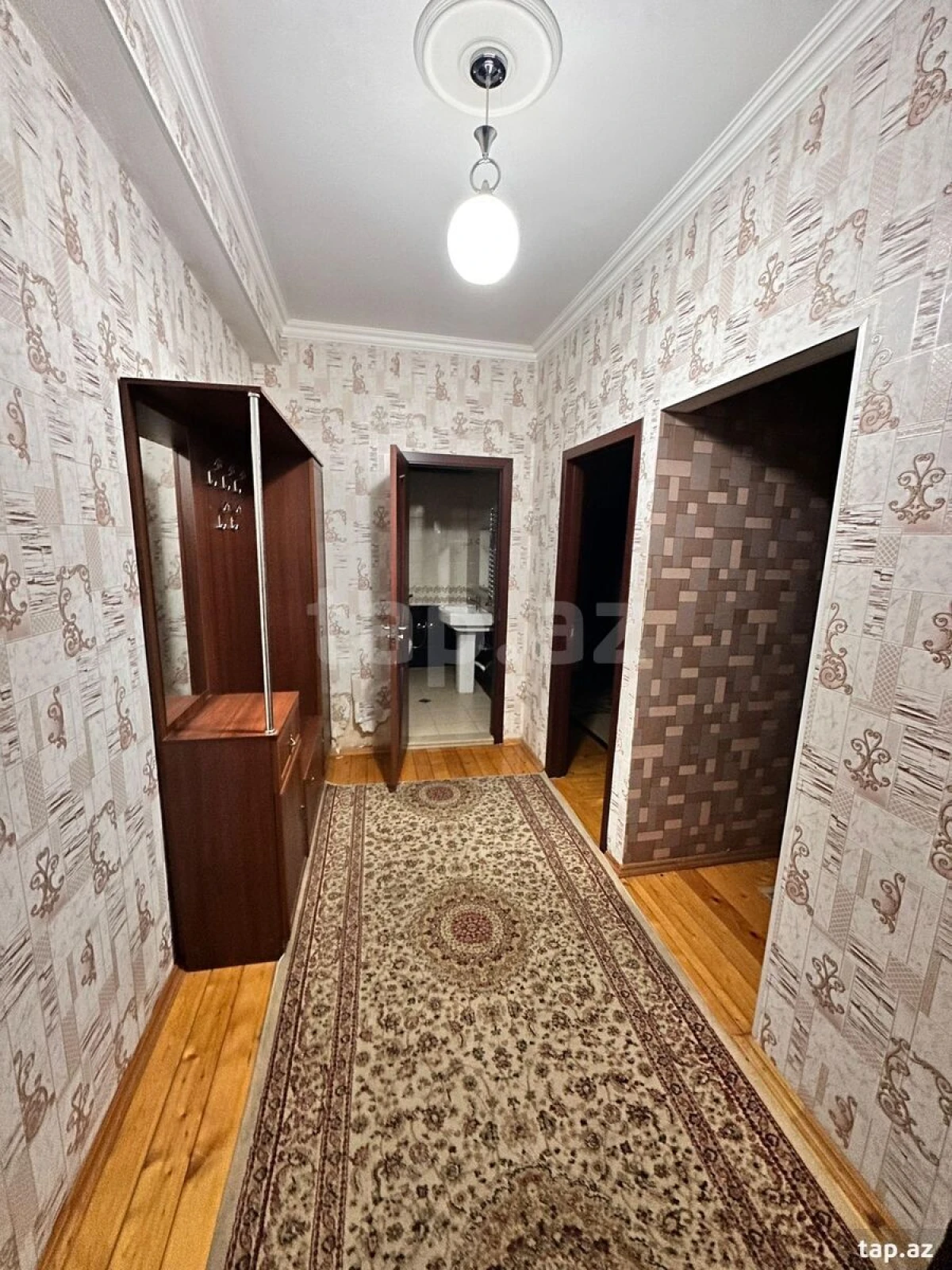 Kirayə verilir 2 otaqlı yeni tikili 70 m²