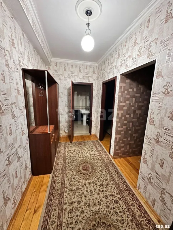 Kirayə verilir 2 otaqlı yeni tikili 70 m²