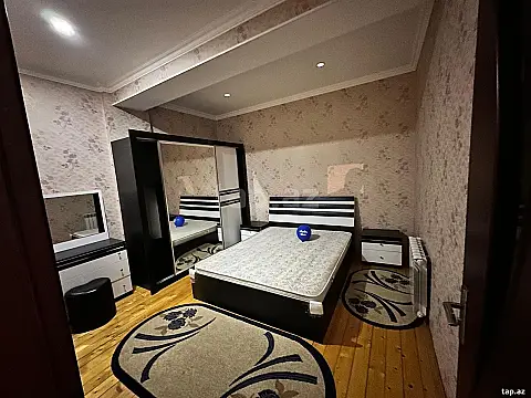 Kirayə verilir 2 otaqlı yeni tikili 70 m²