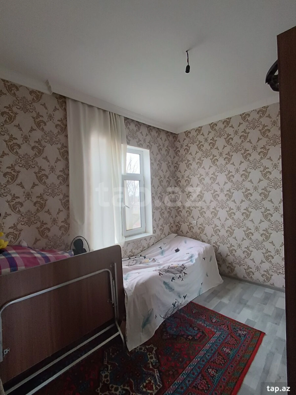 Satılır 5 otaqlı həyət evi