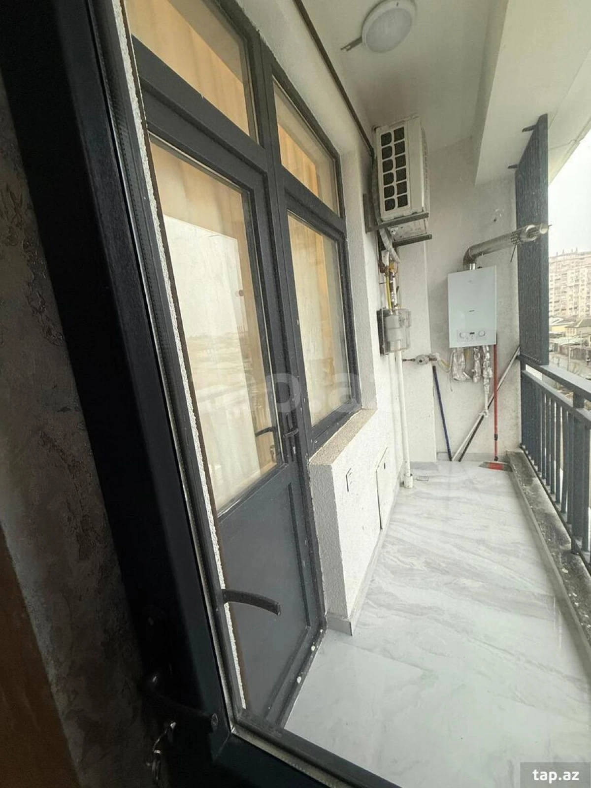 Kirayə verilir 2 otaqlı yeni tikili 50 m²
