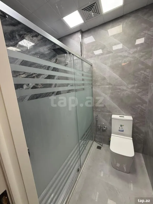 Kirayə verilir 2 otaqlı yeni tikili 50 m²