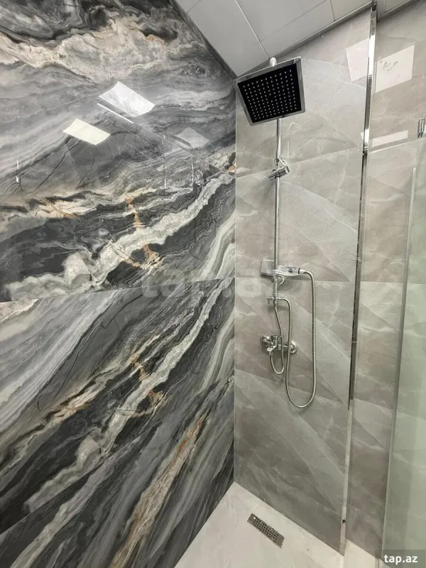 Kirayə verilir 2 otaqlı yeni tikili 50 m²