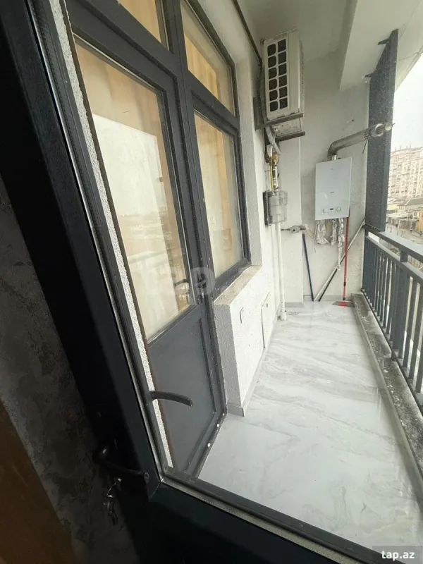 Kirayə verilir 2 otaqlı yeni tikili 50 m²