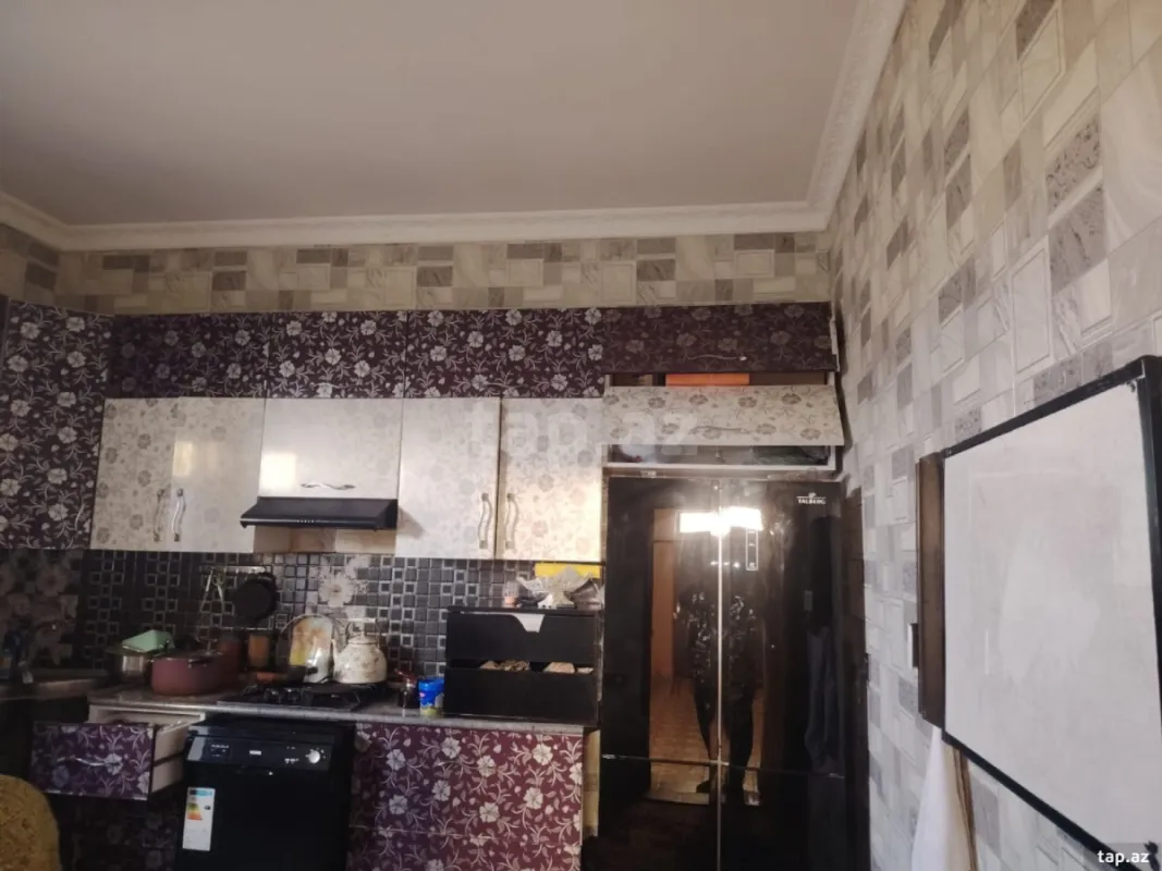 Satılır 4 otaqlı həyət evi 160 m²